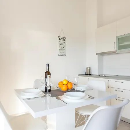 Apartment Didi *