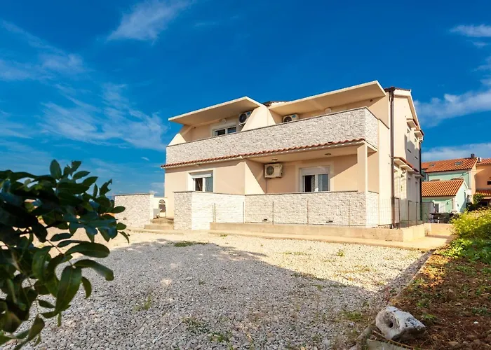 شقة Didi Omišalj